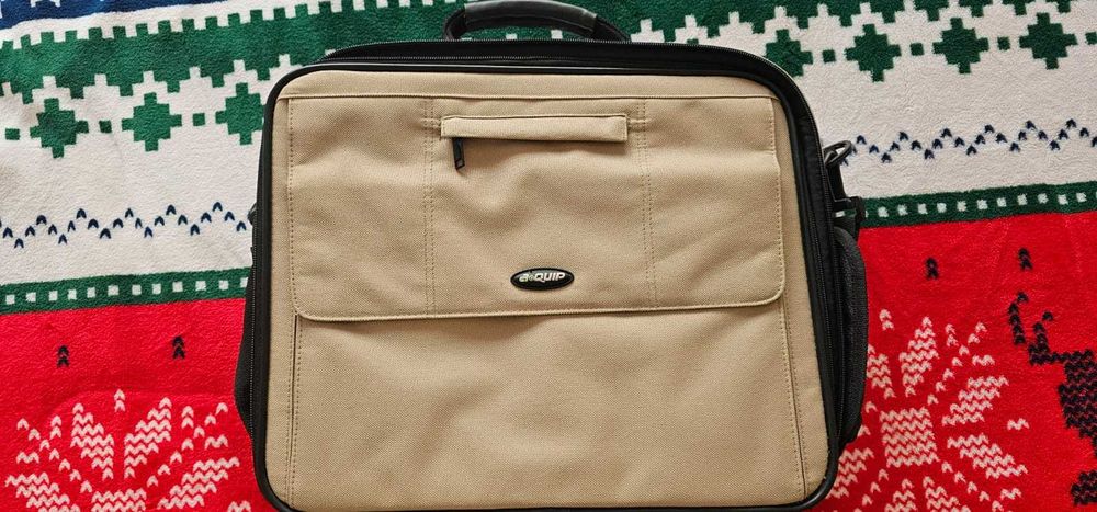 Vand Geanta Laptop 15 inch