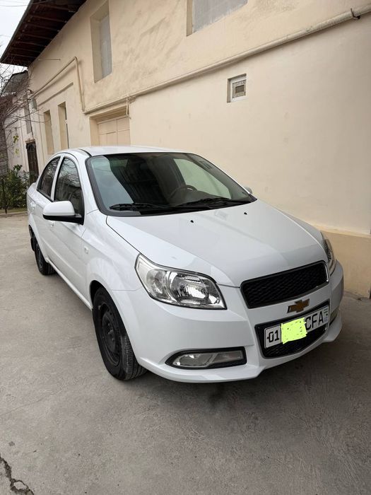 Нексия 3 сотилади автомат 2017йил!