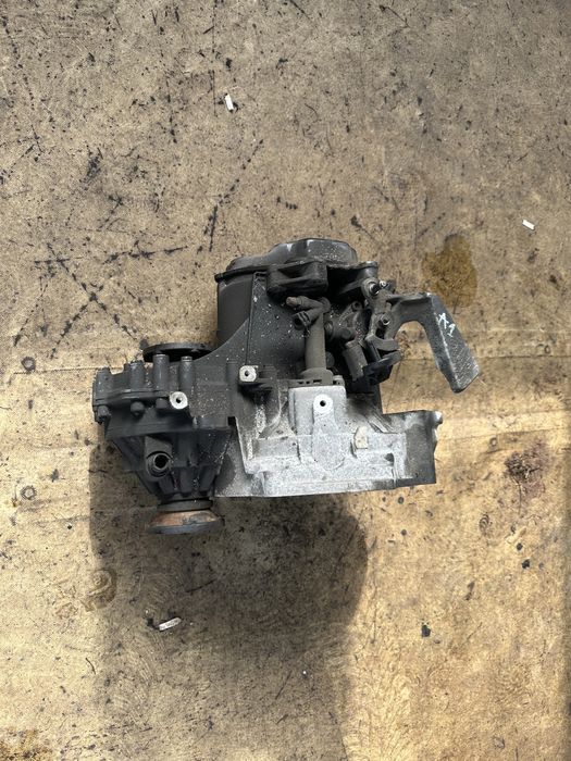 Ръчна кутия Ауди А1 1.6tdi-CAY