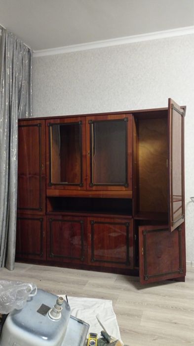 Продается шкаф в срочном порядке