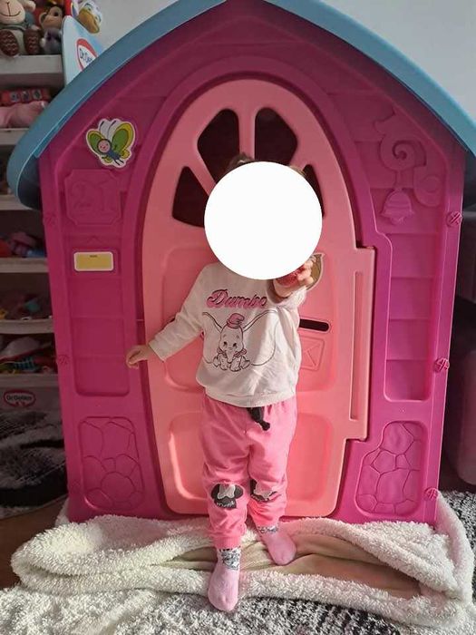 Vând leagăn și căsuța