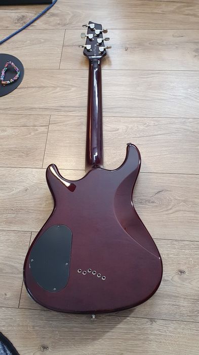 Chitară Electrică Ibanez SZ720FM