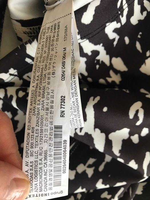 рокля Zara бяло/черно