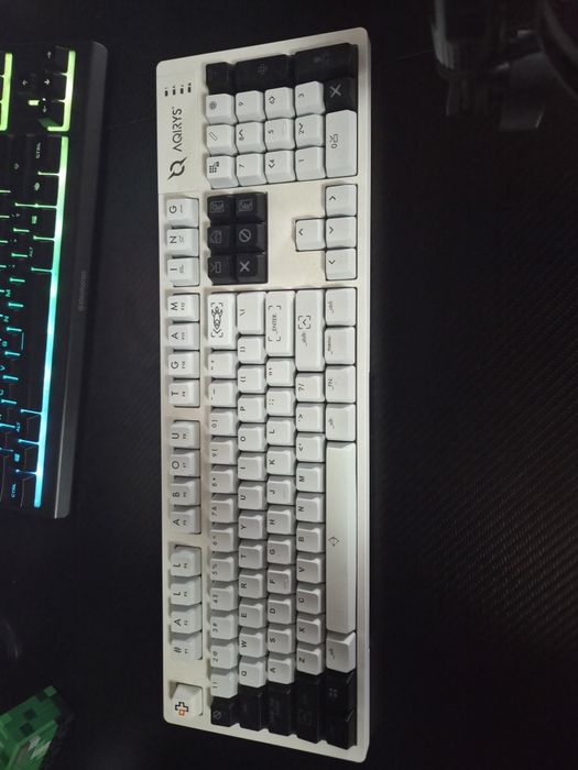 Tastatura gaming aqirys aludra