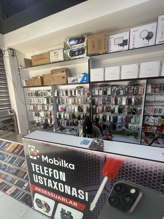 Telefon polkalar srochni sotiladi