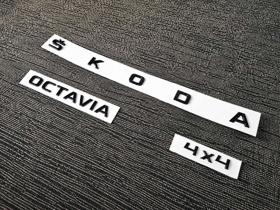 Set embleme haion SKODA OCTAVIA RS 4x4 emblema stema sigla scris inscriptii Ornamente auto spate skoda