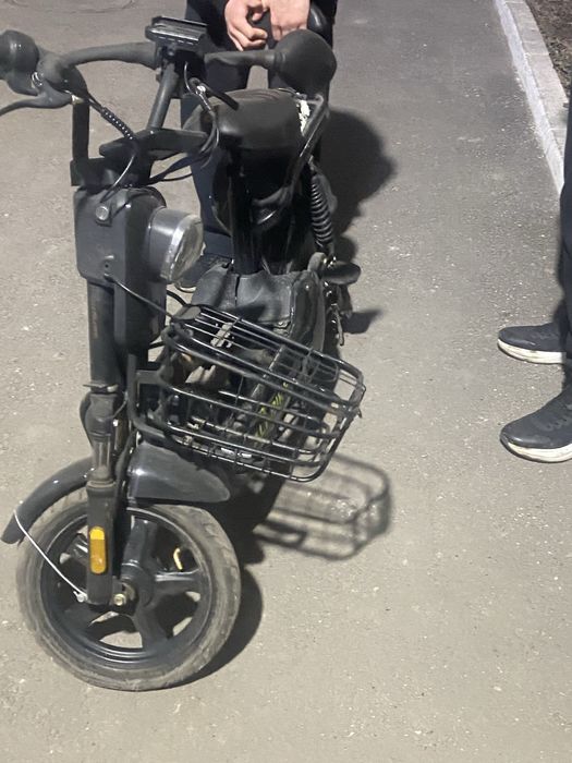 электро скутер на ходу астана