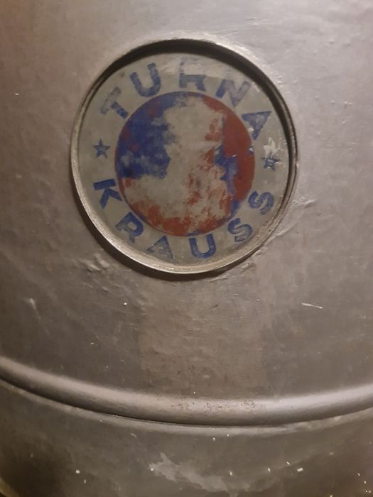 Продавам работеща ретро пералня Turna Krauß около 1930г.