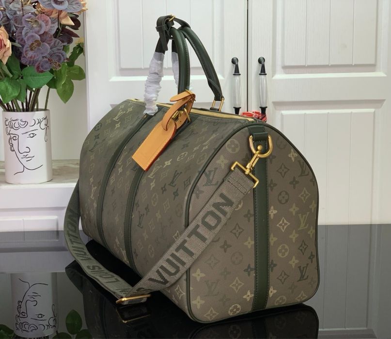 сак Louis Vuitton