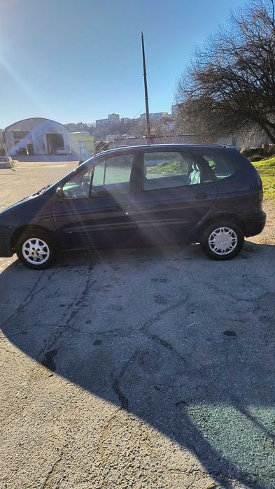 Рено Меган Сценик 1.6 90 коня