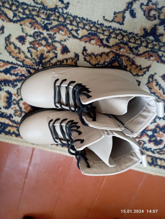 Берцы на весну новые.