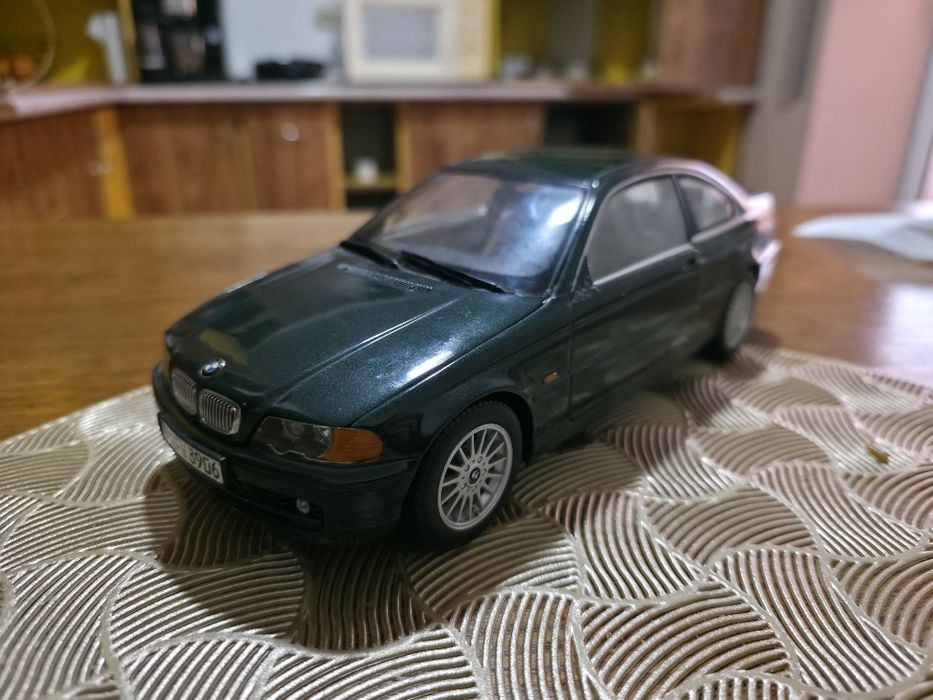 Macheta BMW 1/18  Kyosho