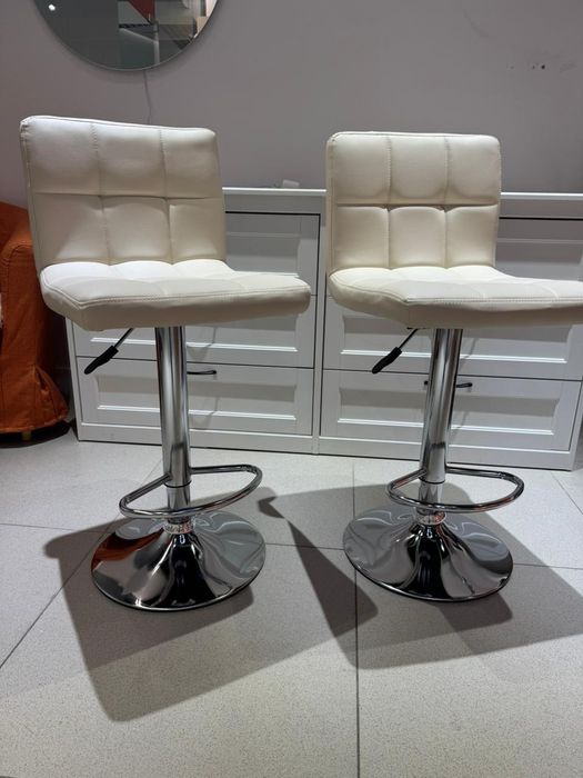 Продам стулья б.у