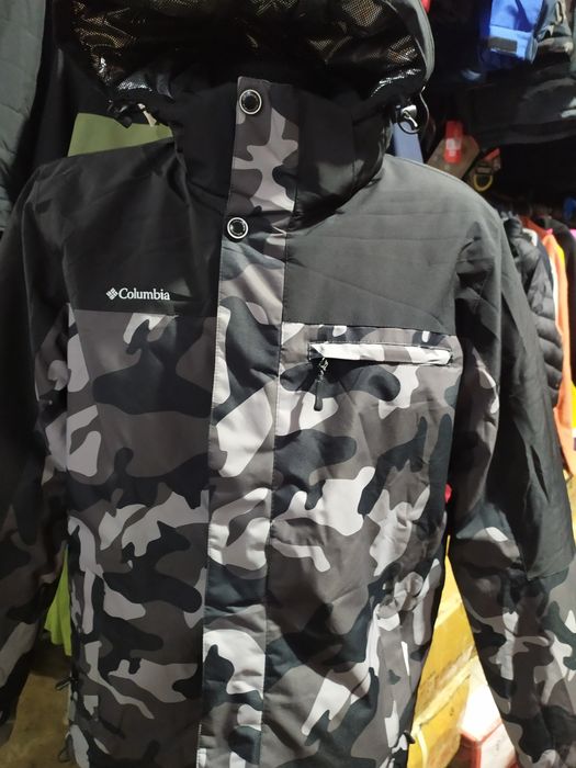 Продаюся горнолыжные куртки фирмы Asics, Columbia, The North Face.