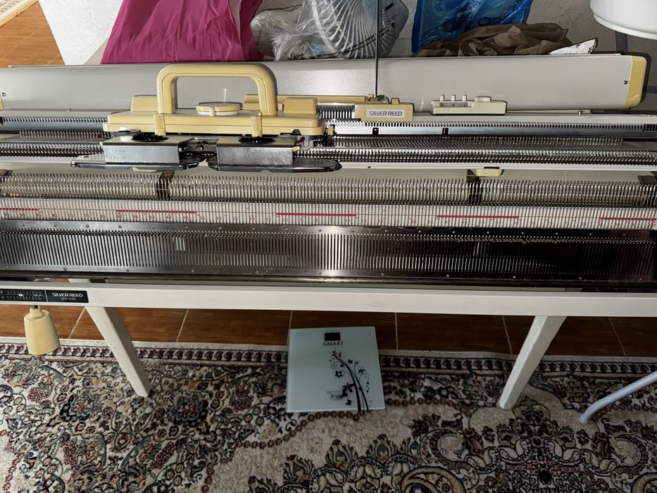 Вязальная машинка