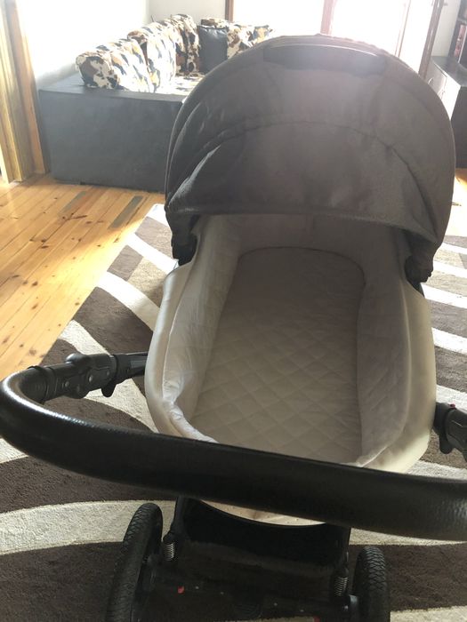 Детска количка две в едно