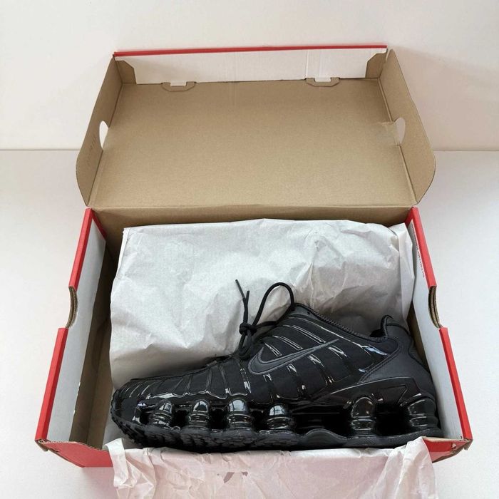 Найк Nike Shox TL Triple Black PLUS (от/до всеки 40-46 номер)