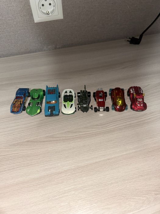 Машинки хот вилс