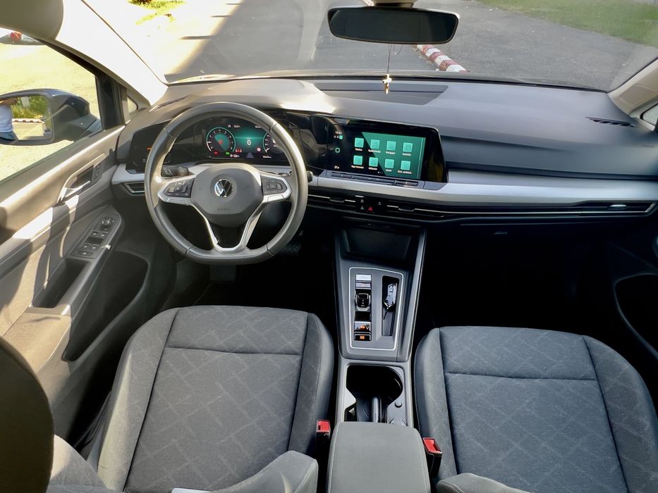 VW Golf 8  eTsi 1.5 Benzina