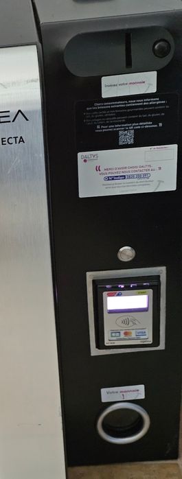 Cutie bancnote si restiere automate cafea