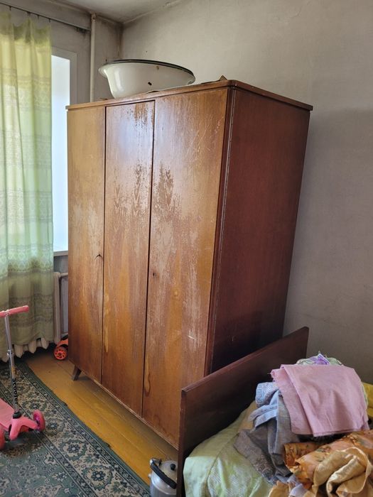 Отдам даром мебель СССР