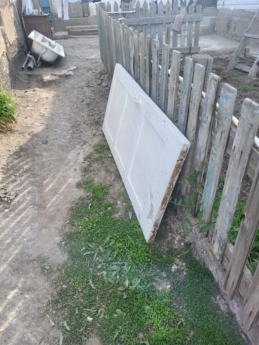 Продам Двери по 5000тг