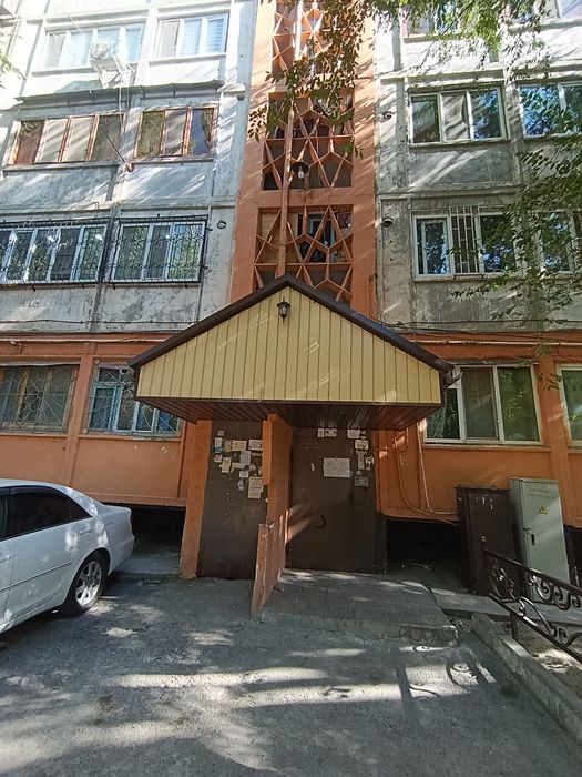 3х комн кв 9 мкр 2д, не угл, 4 эт
