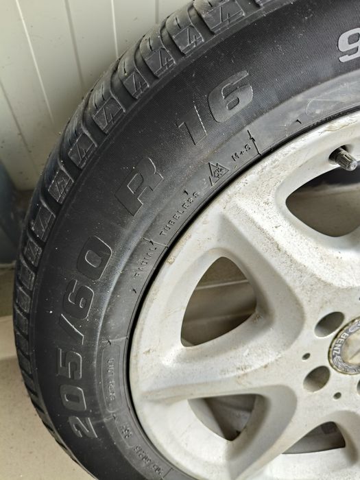 Jenti  aliaj R16 cu anvelope all season pt Mercedes w211