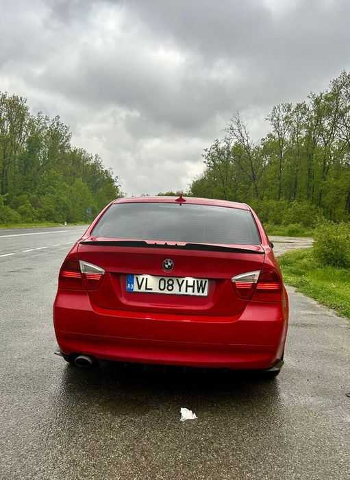 Bmw e e90 318d  în stare perfecta de functionare
