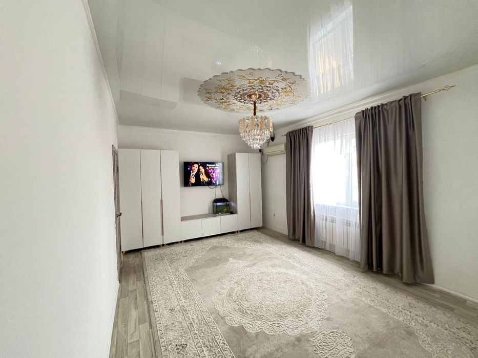 Уй сатылады 2 комнатный