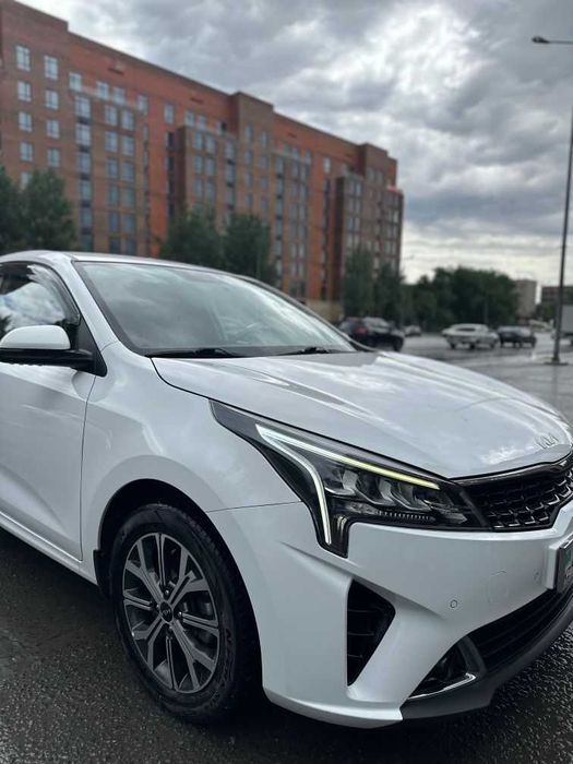 Kia Rio в рассрочку без банка