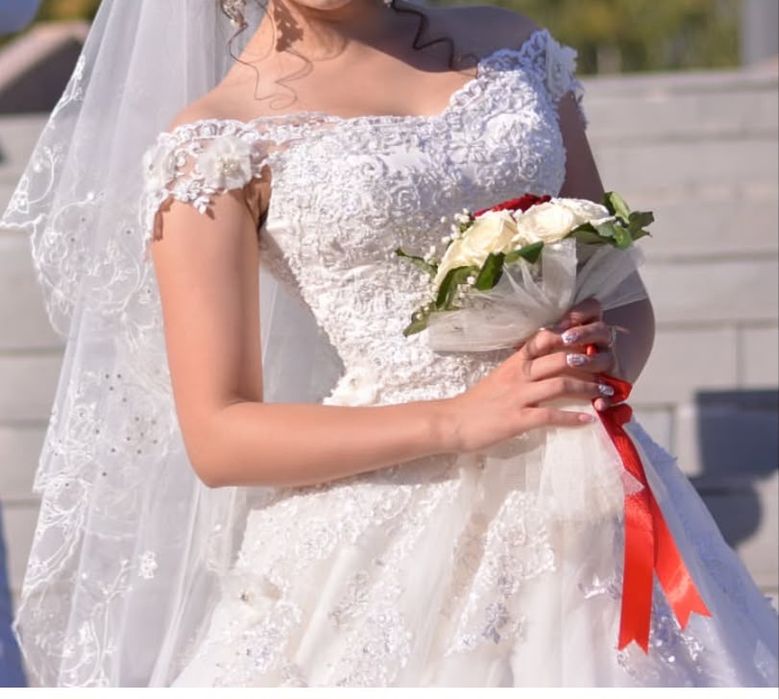 Свадебное платья