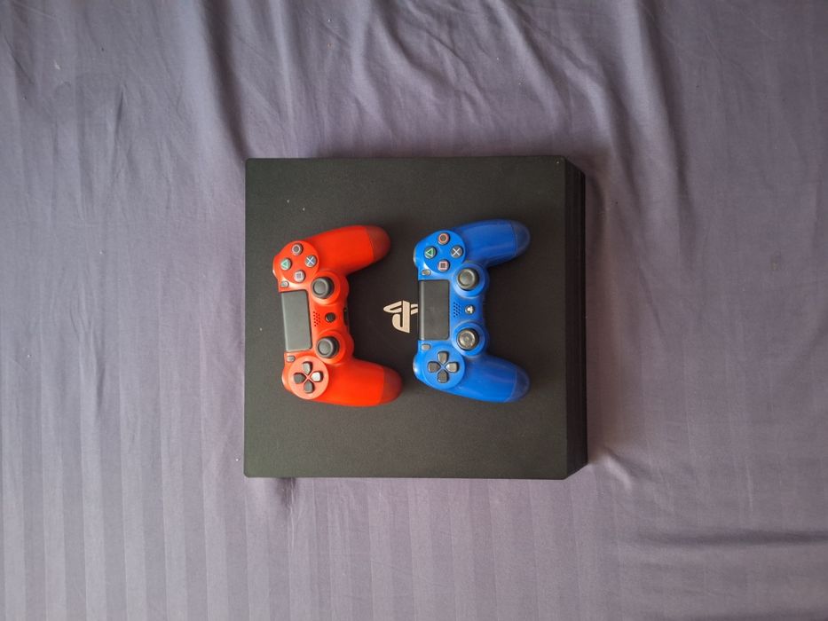 Vand ps4 pro stare fosrte buna
