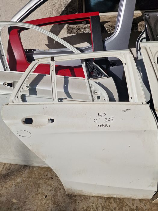 Mercedes Benz C205  kombi предна и задна дясна врата