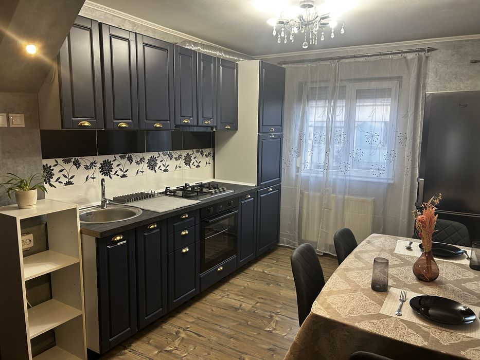 Apartament de inchiriat
