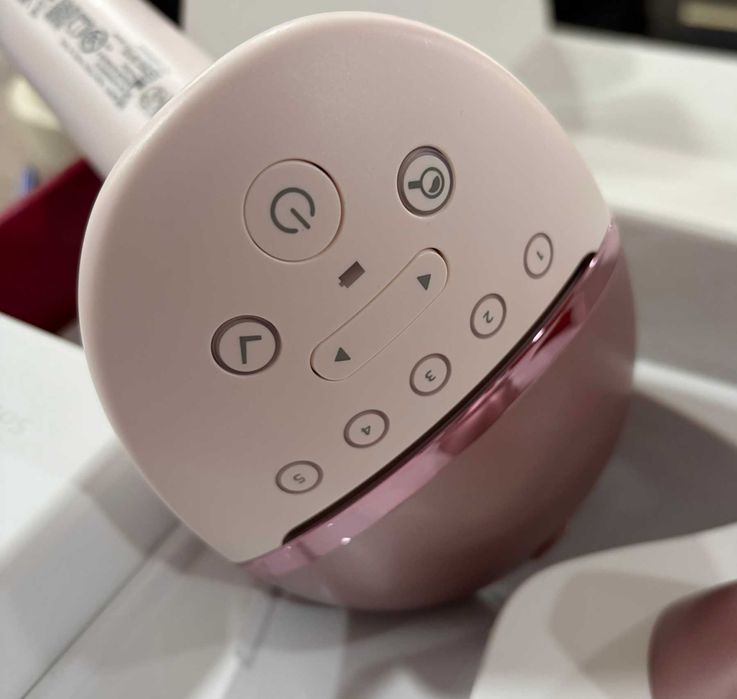 Фотоепилатор PHILIPS SERIES 9900 LUMEA BRI977/00