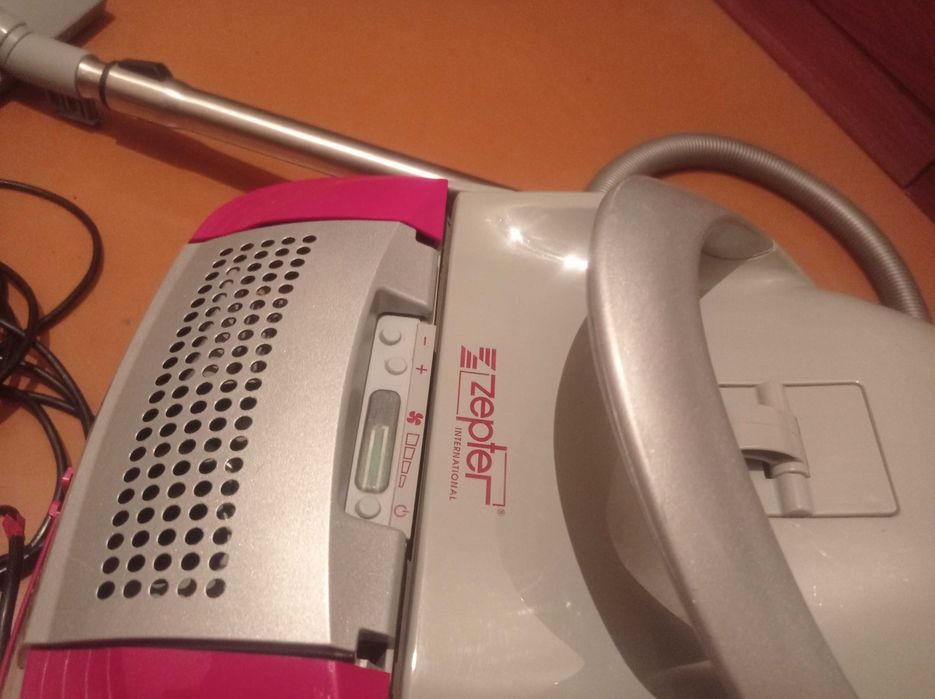 Пылесос ZEPTER MAX H2O Cleansy