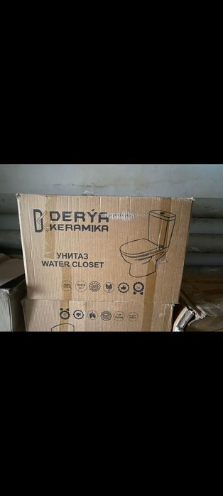Унитазы ,новые в коробках