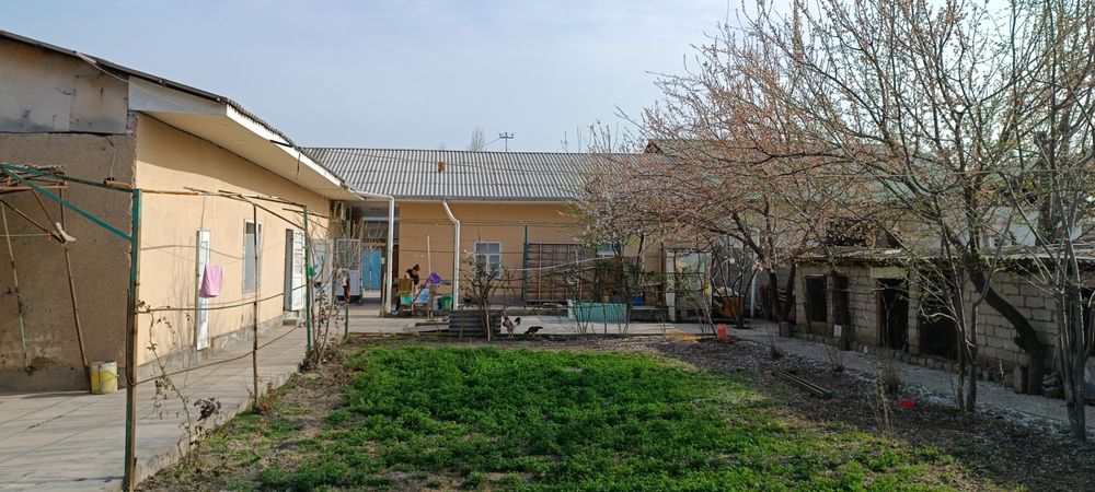 Срочна продётся участка хамма шароити бор яшаб Турган ховлимиз