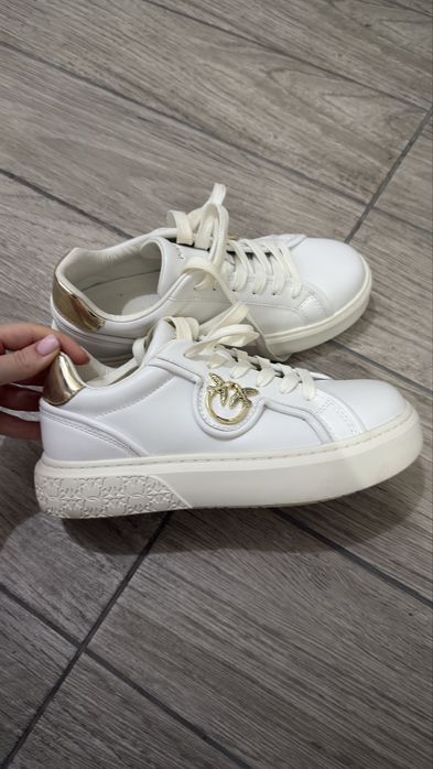 Pinko маратонки, 38