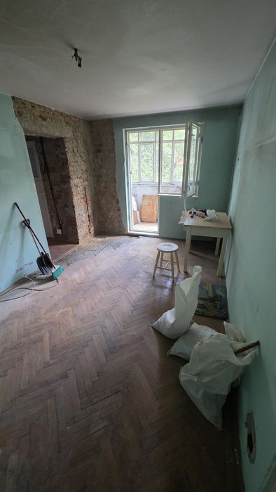 Apartament cu 4 camere