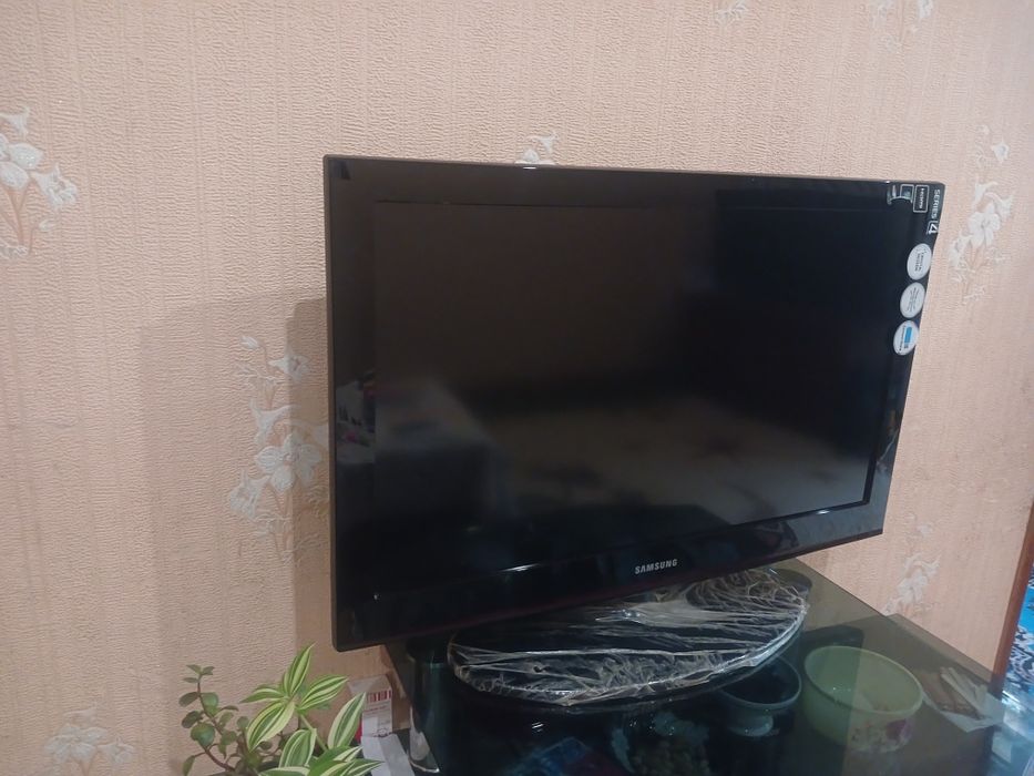 Срочно, продаю телевизор