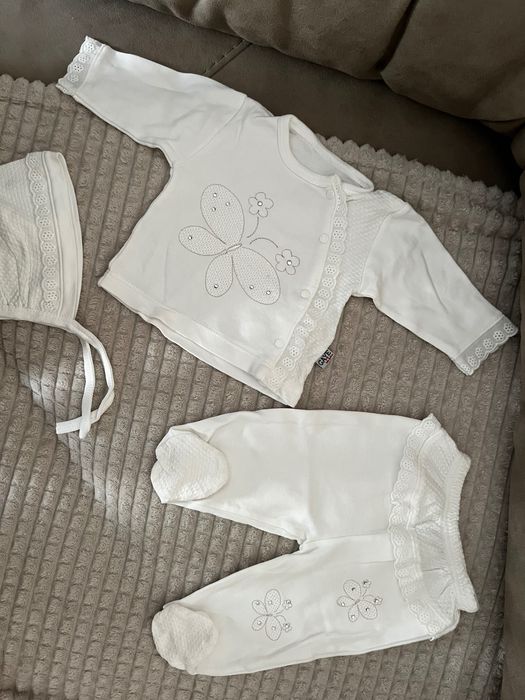 Бебешки комплектчета по 10 лв