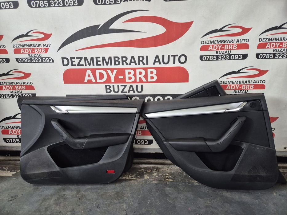 Cotiera / Capitonaje usi Skoda Octavia 3 2014 Break