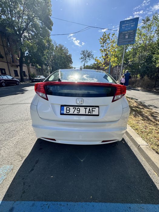 Honda Civic 1.8 i-VTEC 141 CP AUTOMATĂ – GPL STAG/Tomasetto – Piele – 2013