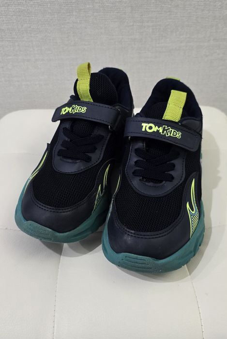 Кроссовки 33 размер