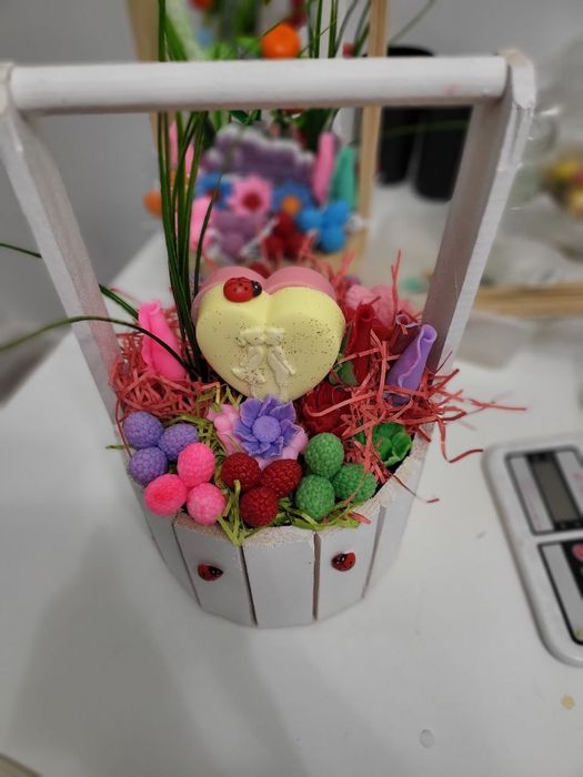 Подарочная корзина мыла на день рождения