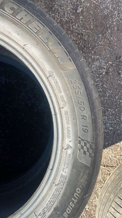 Продаю шины R19  парами