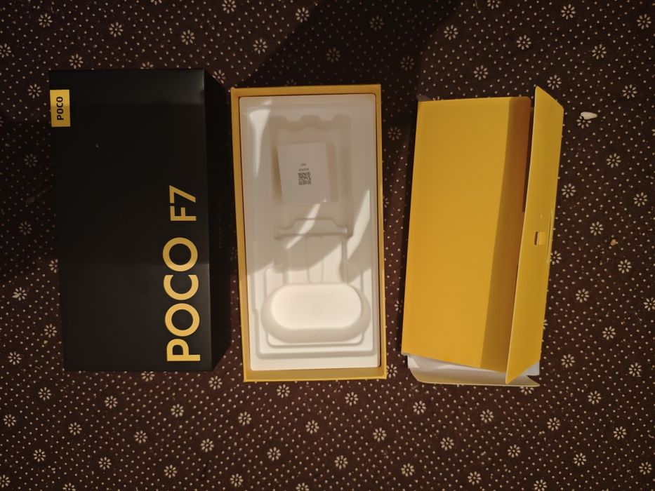 Поко ф7 12/512гб