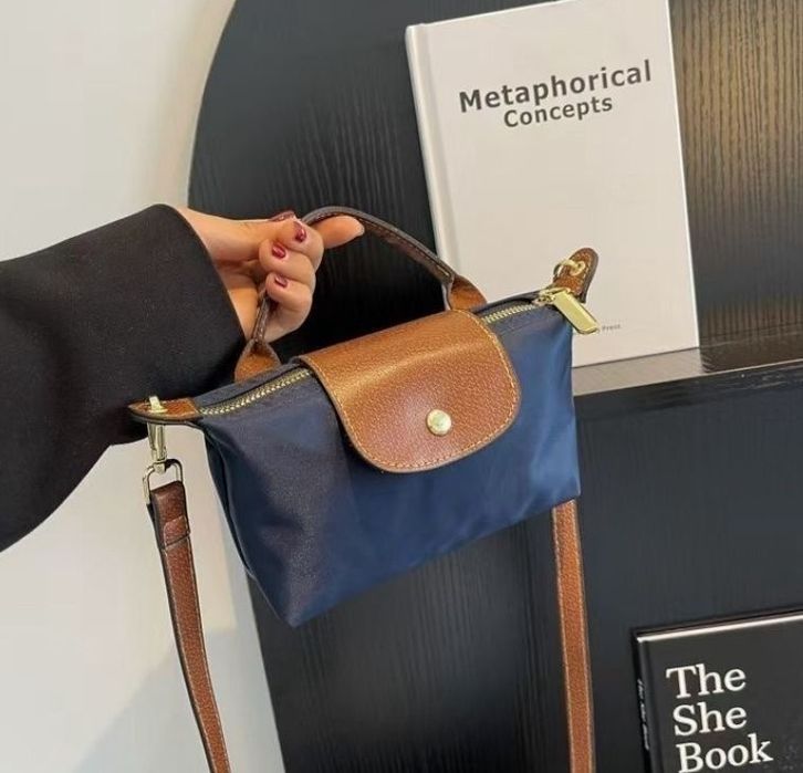 Продам сумки разные состояние новое